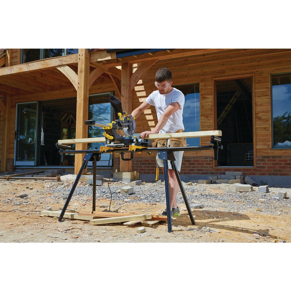 1500W FATMAX Paneelsäge Ø216x30mm (STANLEY FME721-QS)